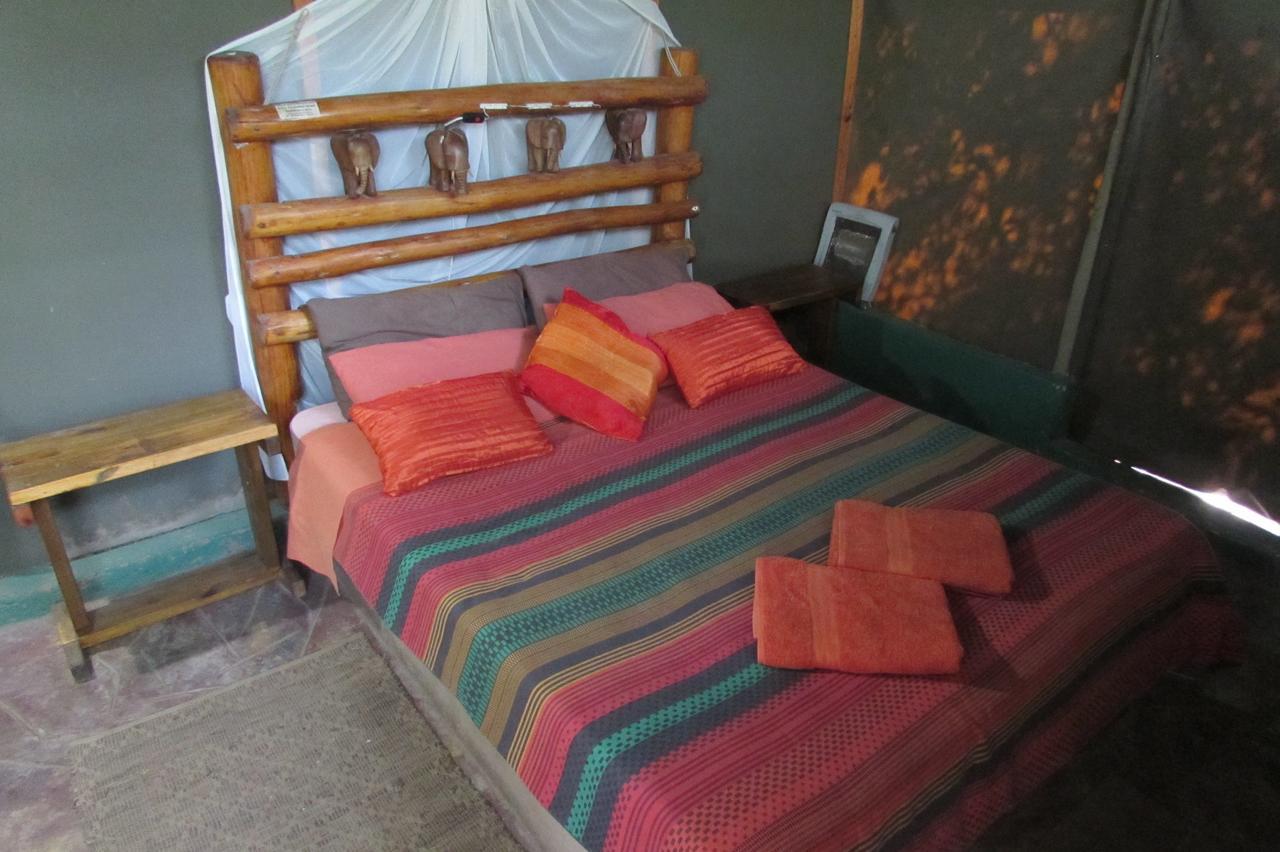 Amanzimlotzi Riverside Bush Camp Hoedspruit Exterior foto